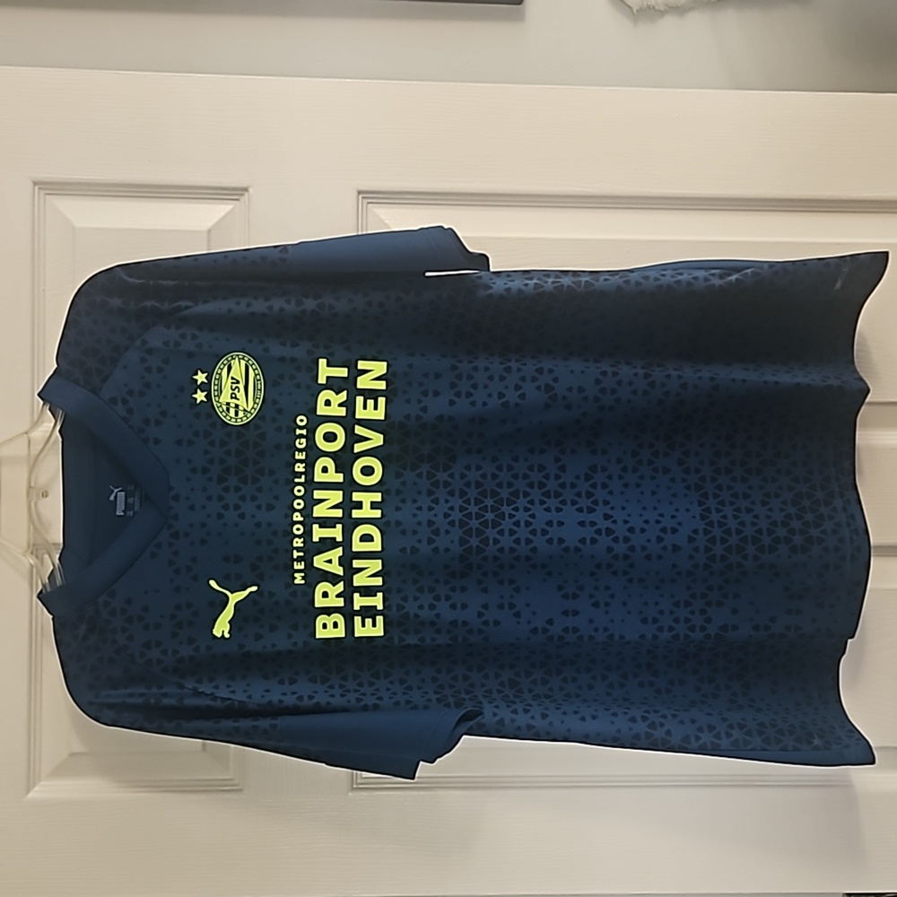 Puma PSV Eindhoven 23/24 Training Shirt, size XXL. Blue